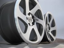 NEW 18" 3SDM 0.06 ALLOY WHEELS IN SILVER POLISHED WITH DEEPER CONCAVE 9.5" REAR OPTION