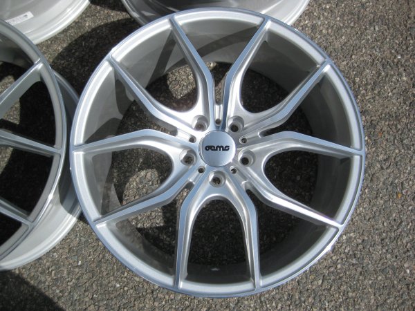 NEW 19" OEMS FS17 ALLOY WHEELS IN SILVER WITH POLISHED FACE, DEEPER CONCAVE 9.5" REAR