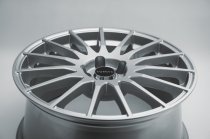 NEW 18 INCH ROMAC PULSE ALLOY WHEELS IN SILVER 5x112